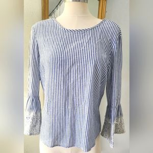 KONTROL Large Striped ruffled top